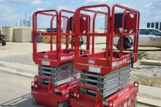 2018 MEC MICRO 19 Scissor Lift
