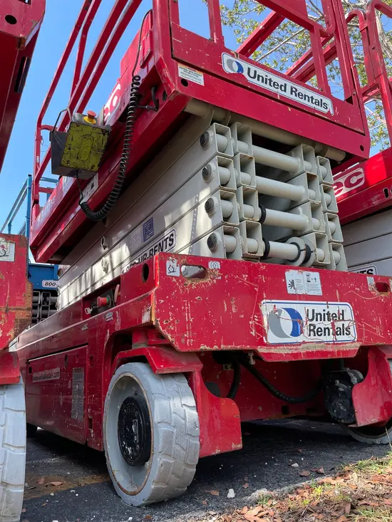 2017 MEC 3346SE Scissor Lift