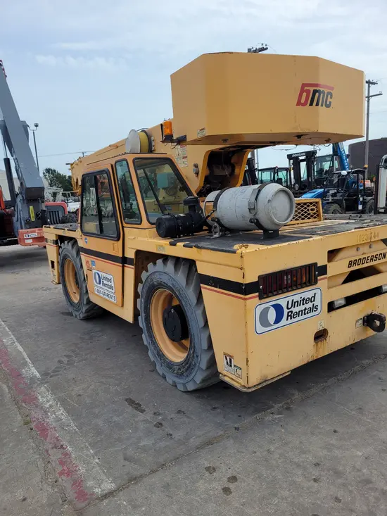 2014 Broderson IC-200-3H