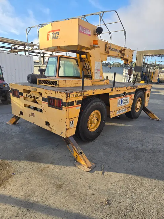 2008 Broderson IC-80-1G
