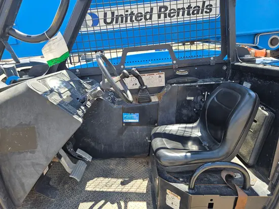 2015 Genie GTH-844 Forklift