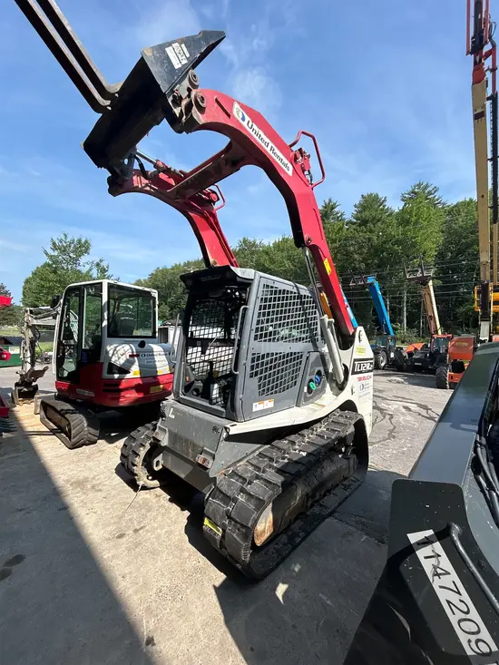 2021 Takeuchi TL12R2-CR Track Loader