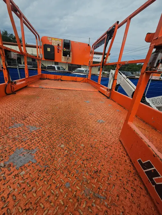 2021 JLG ERT4069 Scissor Lift