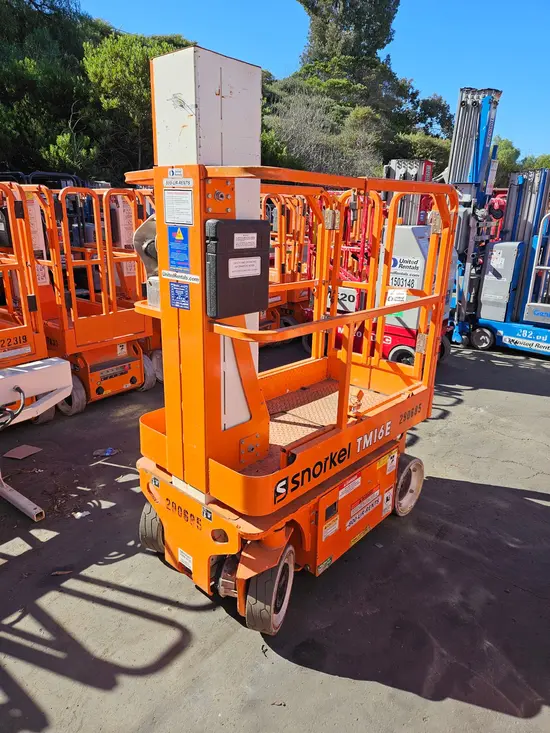 2022 Snorkel TM16E Self-Propelled One-Person Lift