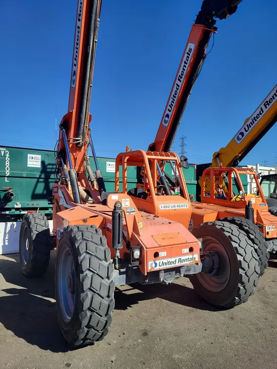 2015 SKYTRAK 6042 Forklift