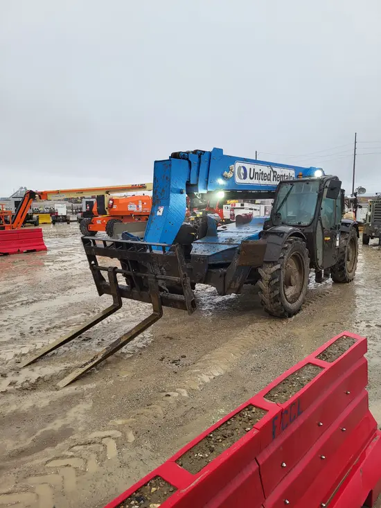 2018 Genie GTH-1056 Forklift