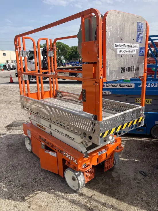 2019 Snorkel S3215L Scissor Lift