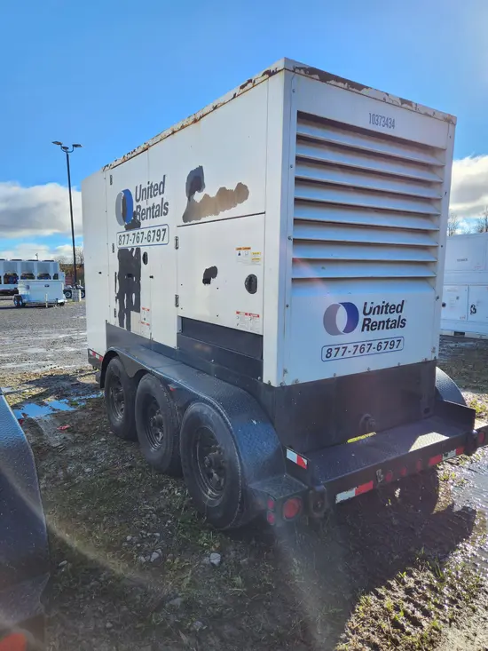 2015 Cummins C300D6R WOG Diesel Generator
