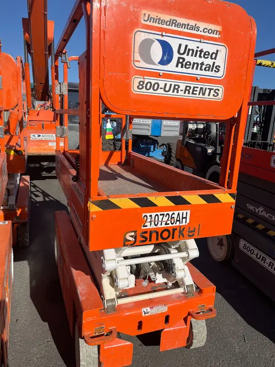 2018 Snorkel S3219E Scissor Lift