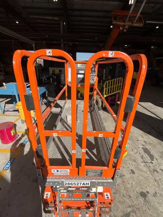 2021 Snorkel S3215L Scissor Lift