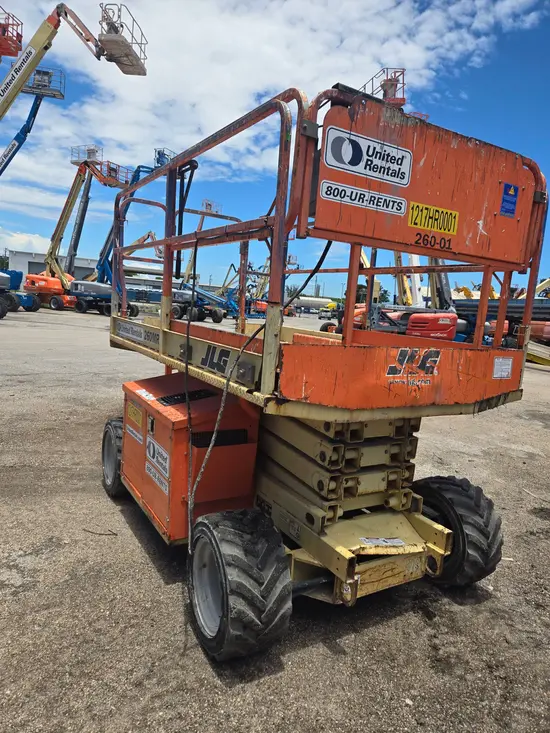 2019 JLG 260MRT Rough Terrain Scissor Lift
