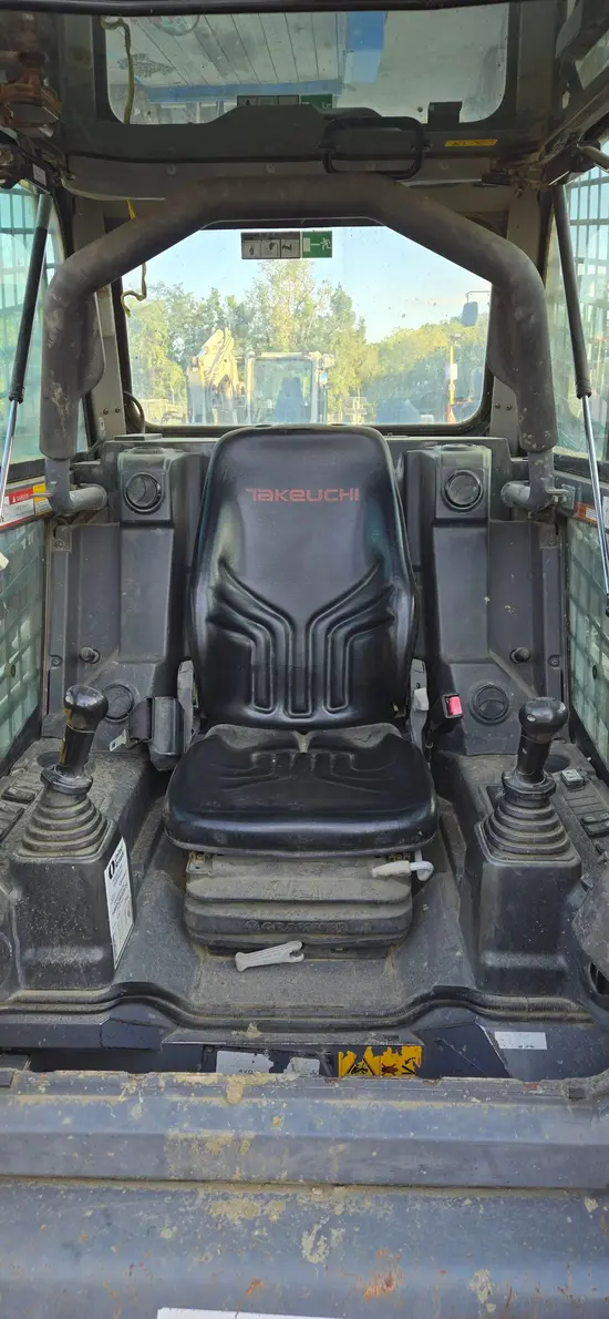 2018 Takeuchi TL12R2-CR Track Loader