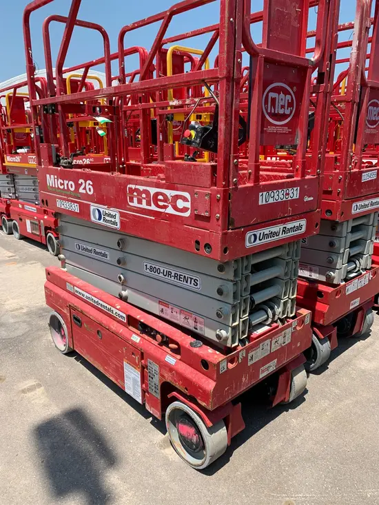 2019 MEC MICRO 26 Scissor Lift
