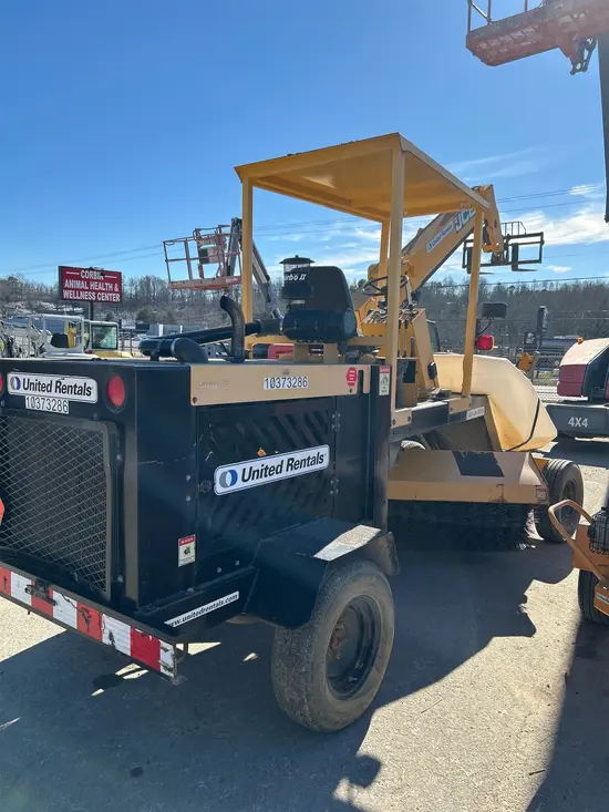 2015 LayMor SM400 Sweeper