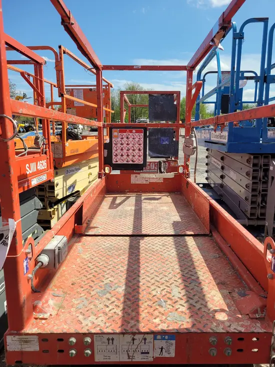 2017 Skyjack SJIII3219 Scissor Lift