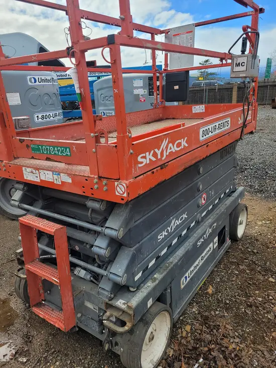 2018 Skyjack SJIII4632 Scissor Lift