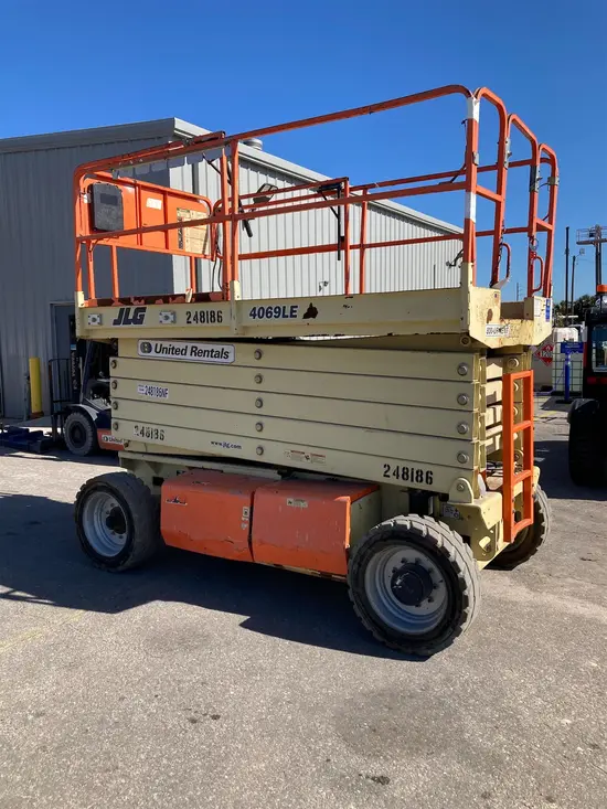 2015 JLG 4069LE Scissor Lift