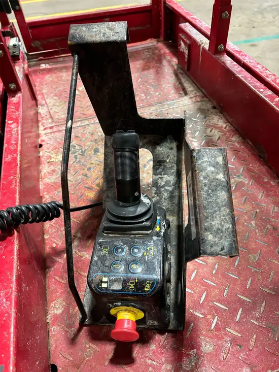 2018 MEC MICRO 19 Scissor Lift