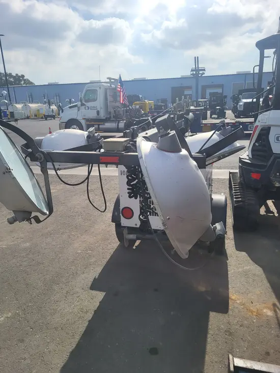 2018 Magnum Pro MLT3060 Portable Light Tower