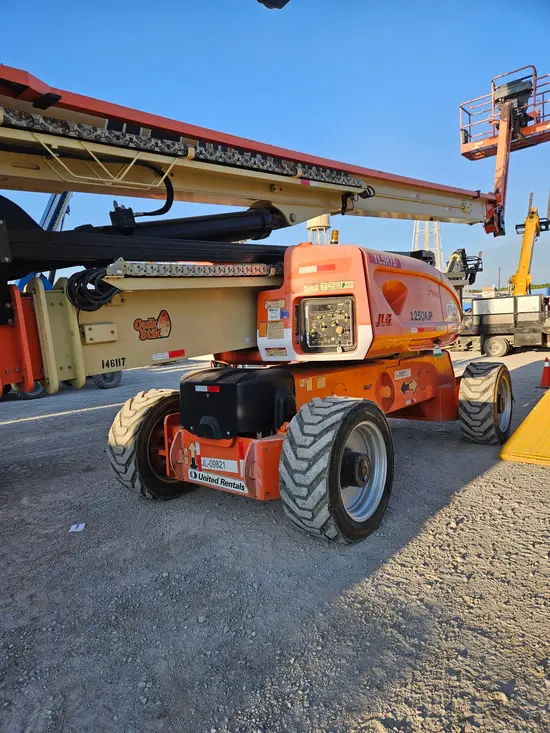 2009 JLG 1250AJP Articulating Boom Lift