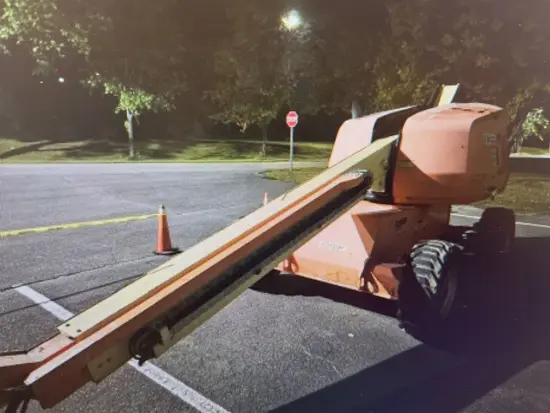 2016 JLG 400S Boom Lift