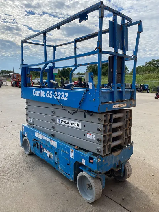 2018 Genie GS-3232 Scissor Lift