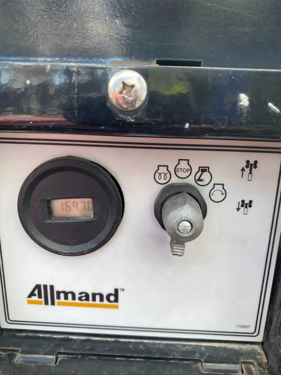 2019 Allmand NLV-ML3EC Portable Light Tower