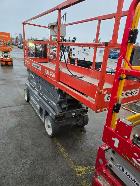 2018 Skyjack SJIII3226 Scissor Lift