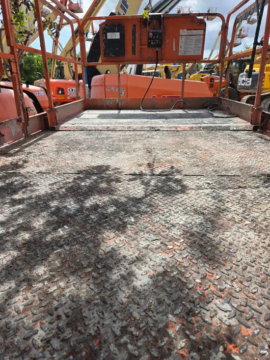 2018 JLG 330LRT Rough Terrain Scissor Lift