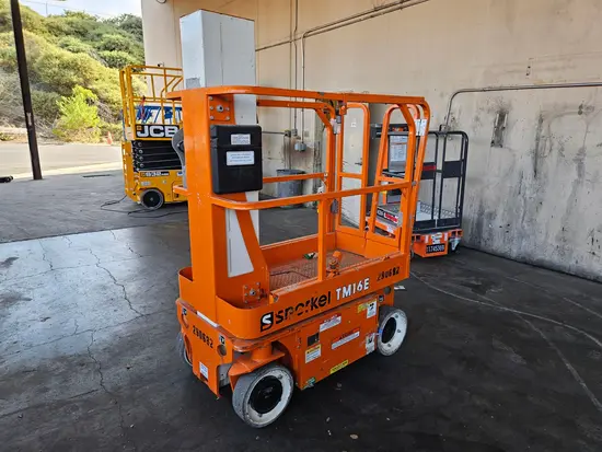 2022 Snorkel TM16E Self-Propelled One-Person Lift