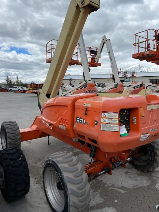 2015 JLG E600JP Articulating Boom Lift