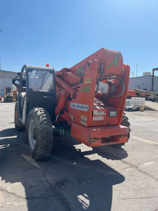 2016 XTREME XR1045 Forklift
