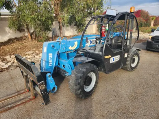2017 Genie GTH-5519 Forklift