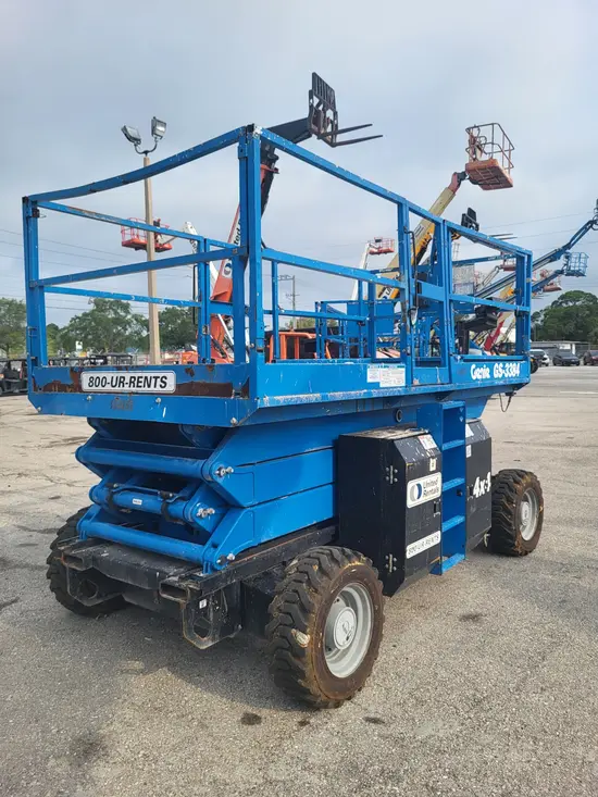 2016 Genie GS-3384 RT Rough Terrain Scissor Lift
