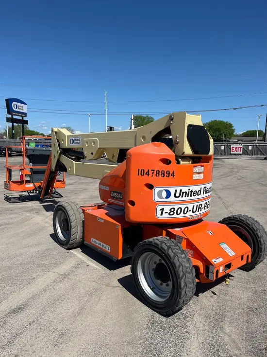 2016 JLG E450AJ Articulating Boom Lift