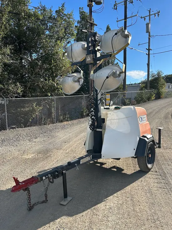 2018 Magnum Pro MLT6SK Portable Light Tower