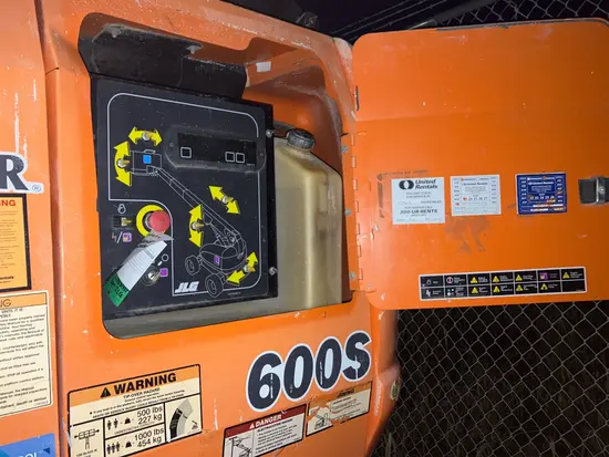 2017 JLG 600S Boom Lift