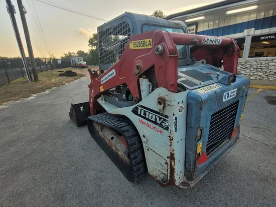2017 Takeuchi TL10V2-R Track Loader