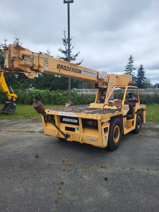 2014 Broderson IC-80-3J