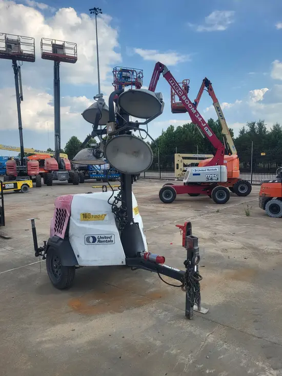 2017 Magnum Pro MLT6SM Portable Light Tower