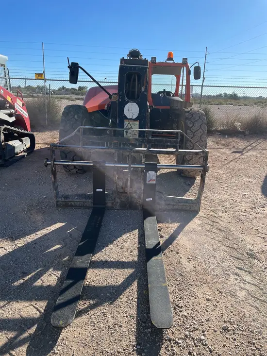 2017 JLG 943 Forklift