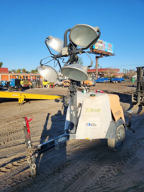 2018 Magnum Pro MLT6SM-STD3 Portable Light Tower