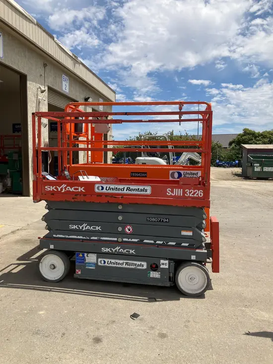2018 Skyjack SJIII3226 Scissor Lift
