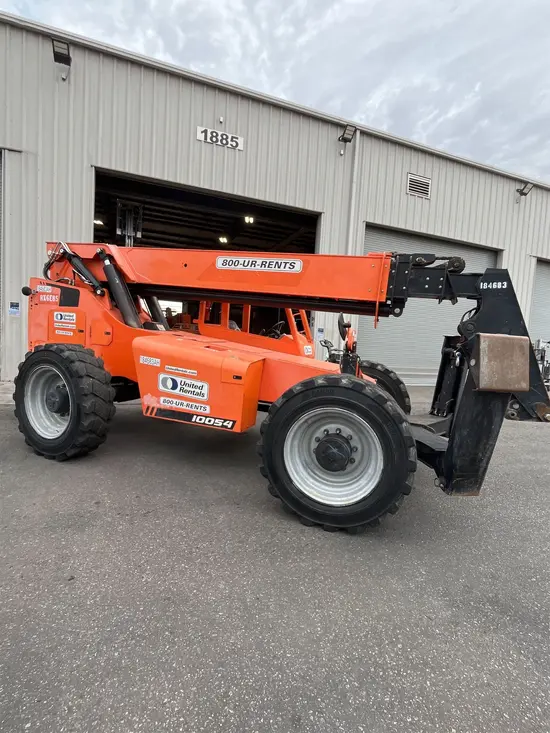 2017 SKYTRAK 10054 Forklift