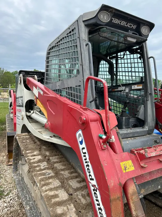2019 Takeuchi TL12R2-CR Track Loader