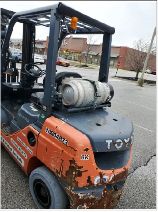 2018 Toyota 8FGU30 Warehouse Forklift