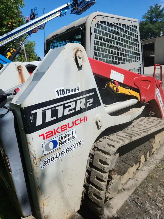 2020 Takeuchi TL12R2-CR Track Loader