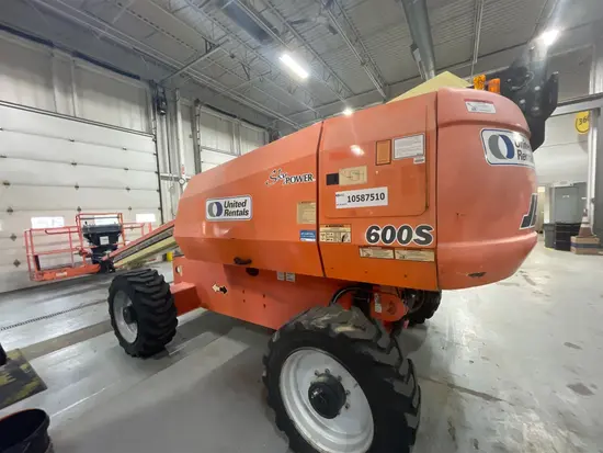 2017 JLG 600S Boom Lift