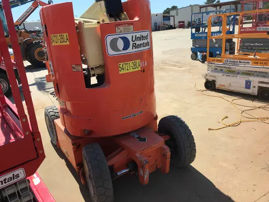 2012 JLG E300AJP Articulating Boom Lift
