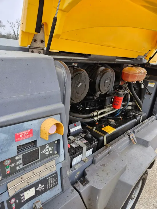 2017 Atlas Copco XAS440JD T4F Air Compressor